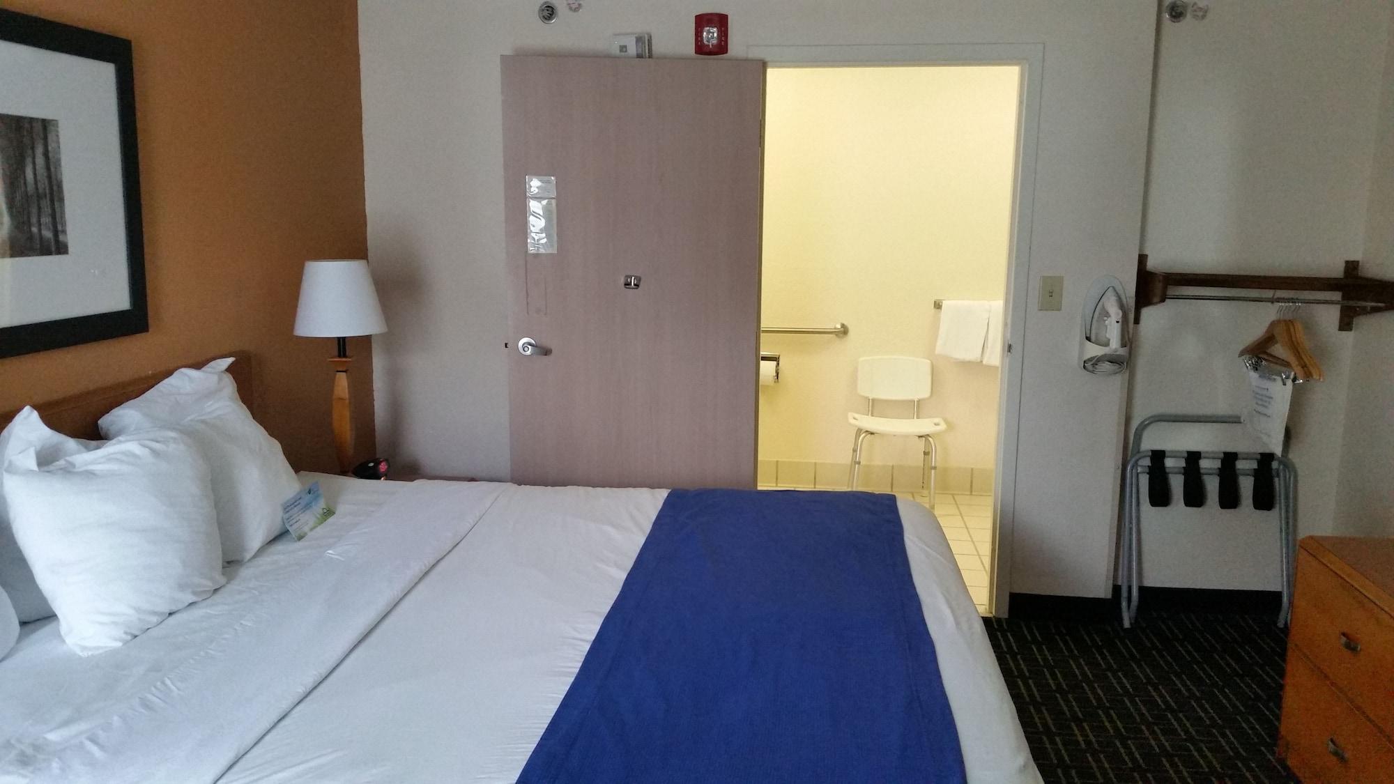 Days Inn By Wyndham Chattanooga/Hamilton Place Экстерьер фото