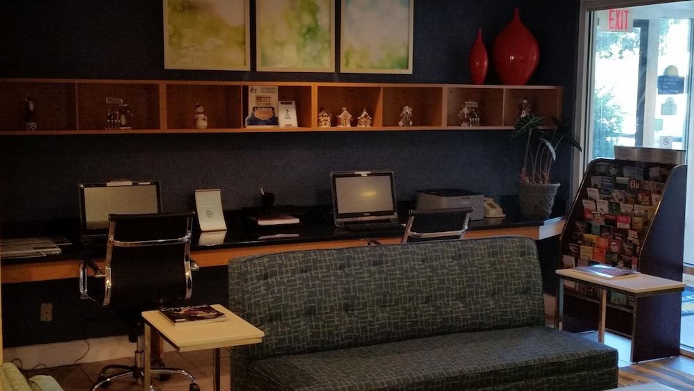 Days Inn By Wyndham Chattanooga/Hamilton Place Экстерьер фото