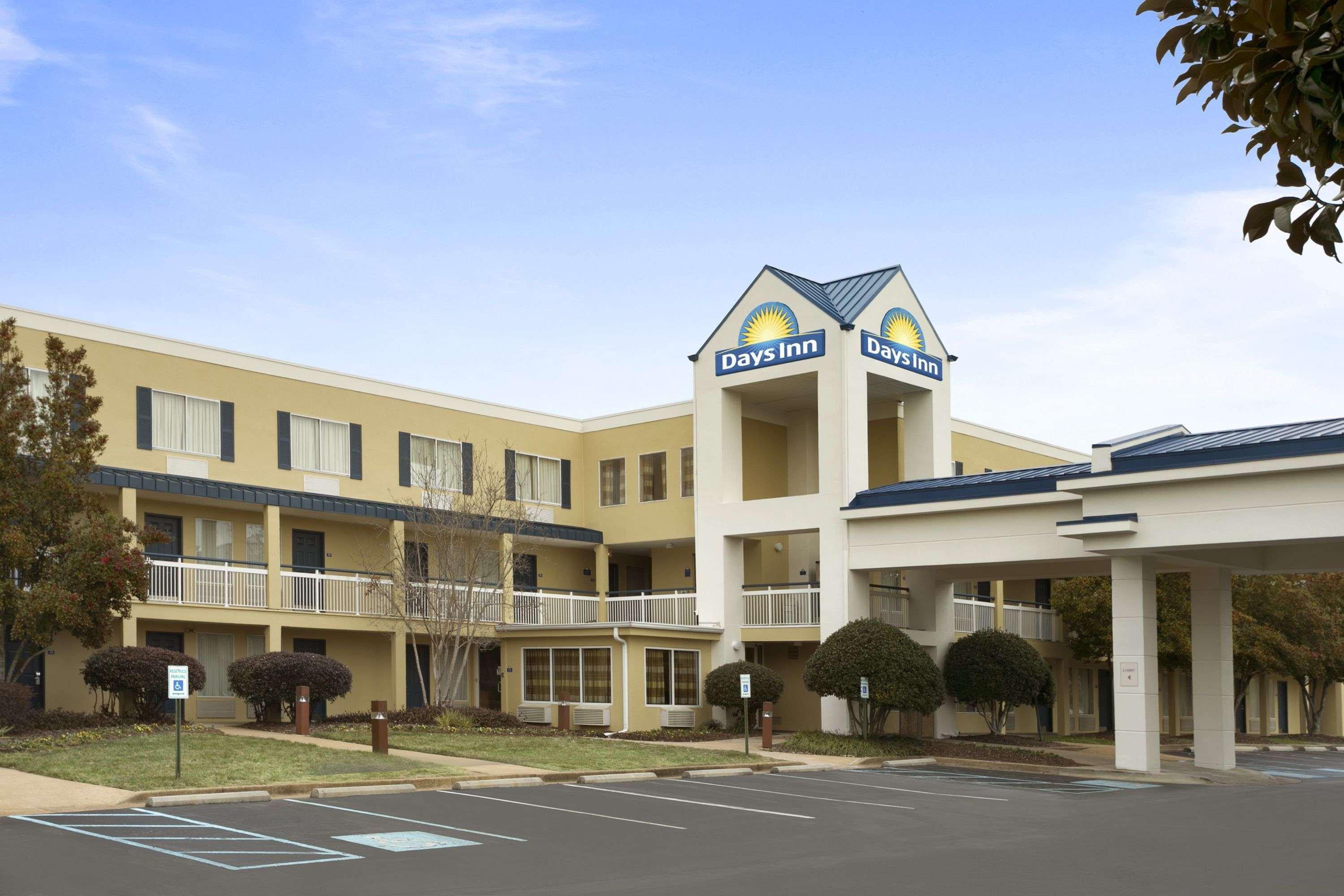 Days Inn By Wyndham Chattanooga/Hamilton Place Экстерьер фото