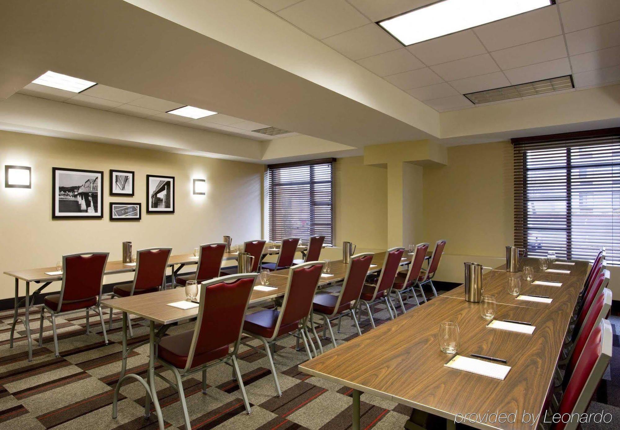 Days Inn By Wyndham Chattanooga/Hamilton Place Экстерьер фото
