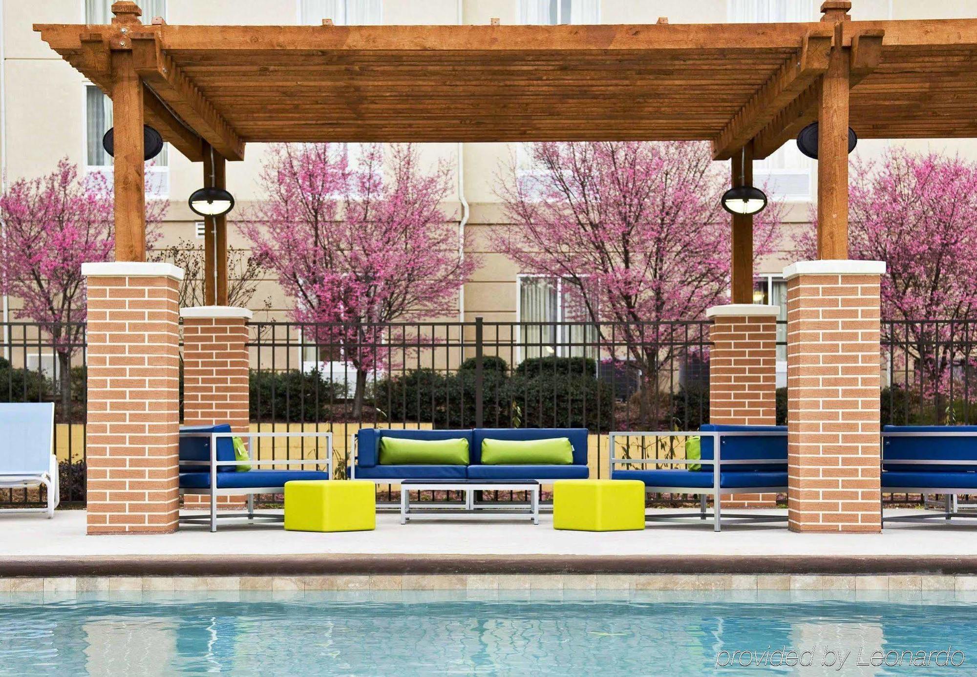 Days Inn By Wyndham Chattanooga/Hamilton Place Экстерьер фото